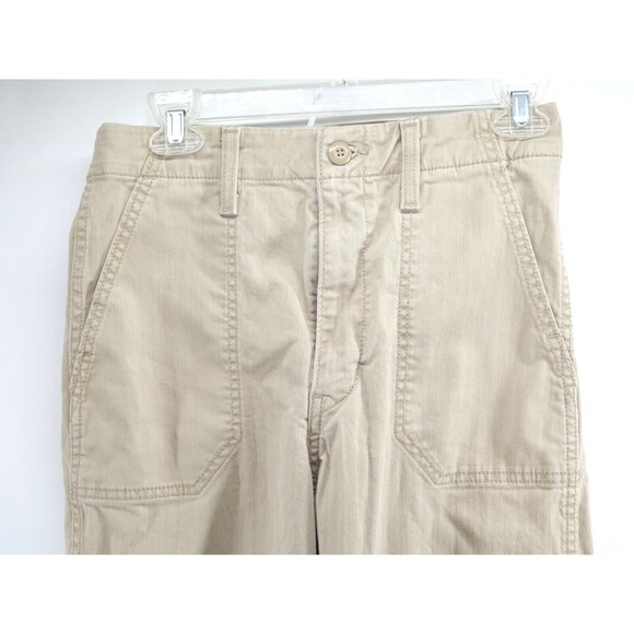 Levis Khaki Pants WOMENS Size 27x27 Straight Pants‎ Classic Trouser - Picture 2 of 10